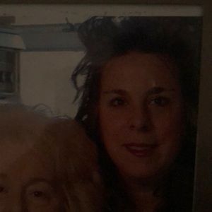 Meet your Posher, Gina